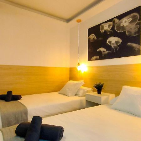 Stylish Friendly Holiday Home Πλάγια ντελ Ινγκλές Εξωτερικό φωτογραφία
